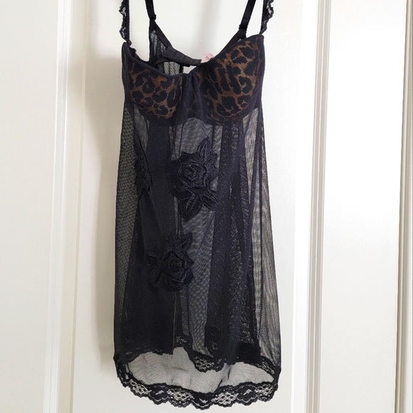 Lingerie - Picture 7 of 7